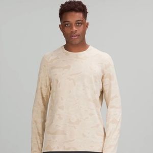 Lululemon | men's surge long sleeve